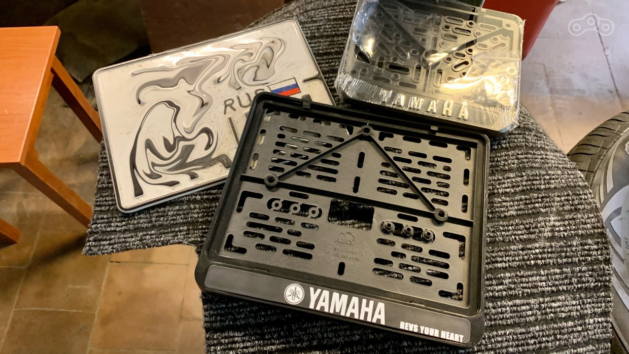 придётся покупать ещё один yamaha, иначе рамка пропадёт.
