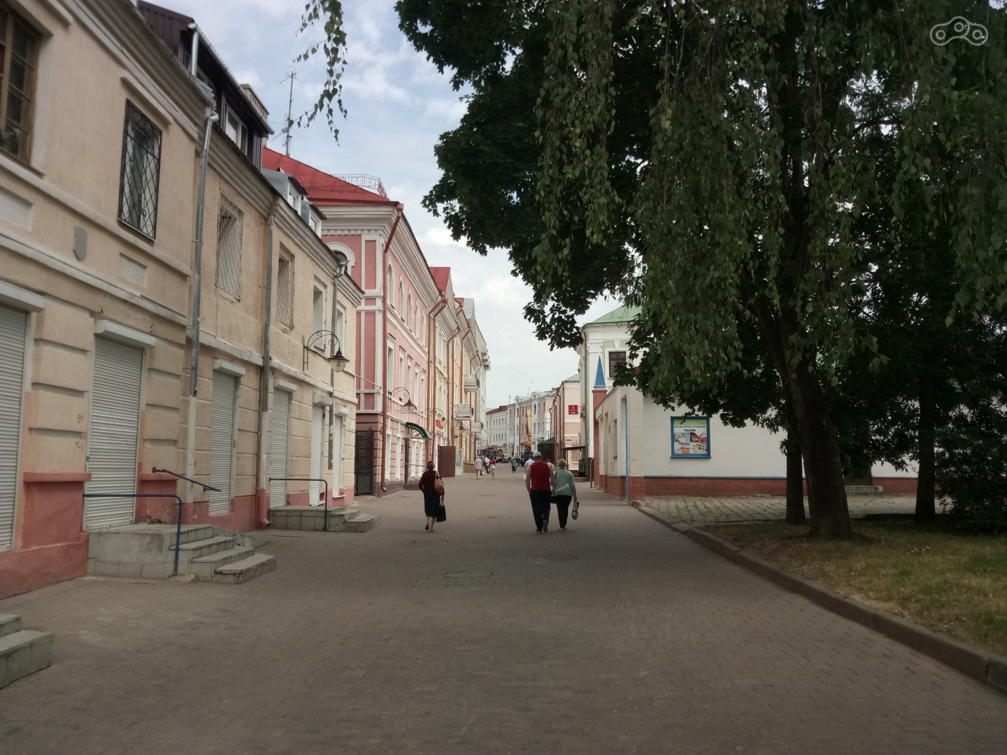 Одна из пешеходных улиц
