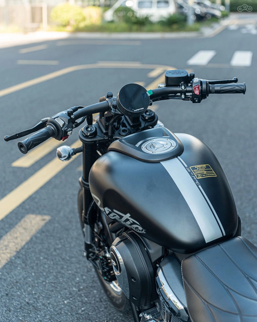 QJMOTOR SRV 600 V2