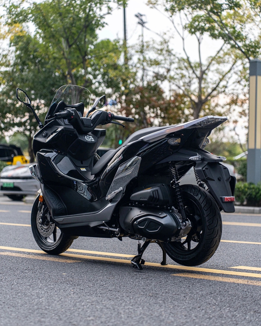 QJMOTOR FORT 400 N