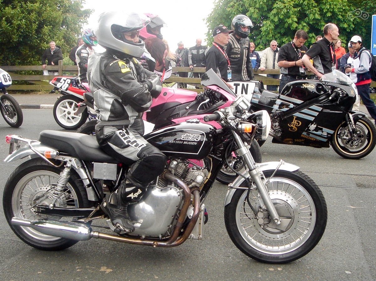 Mugen MRV1000
