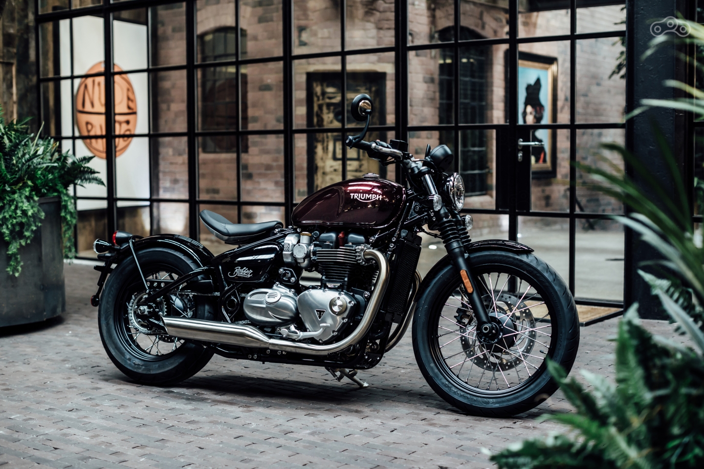Triumph Bonneville Bobber – отличный способ выделиться в толпе бородатых лесорубов в клетчатых рубашках