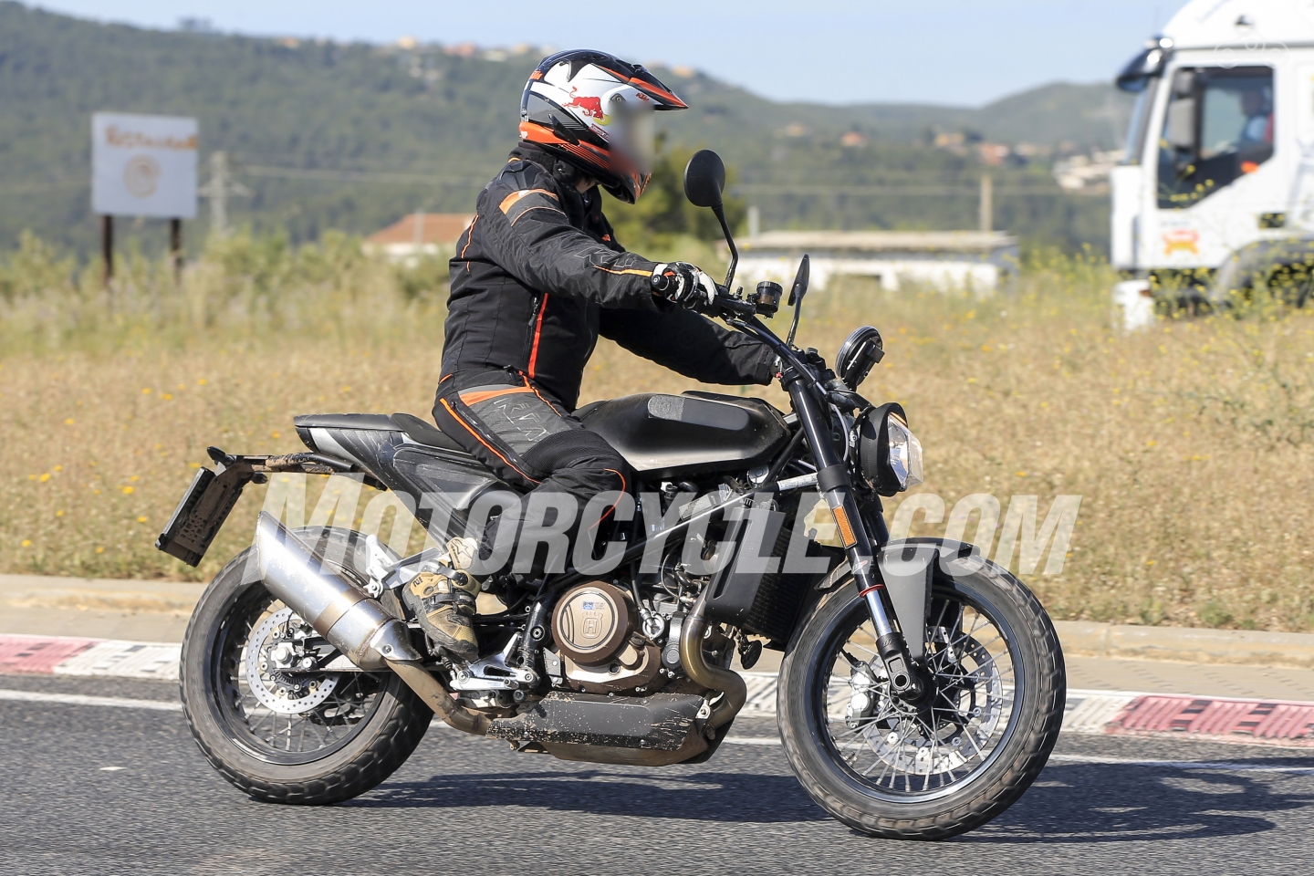 Husqvarna 701
