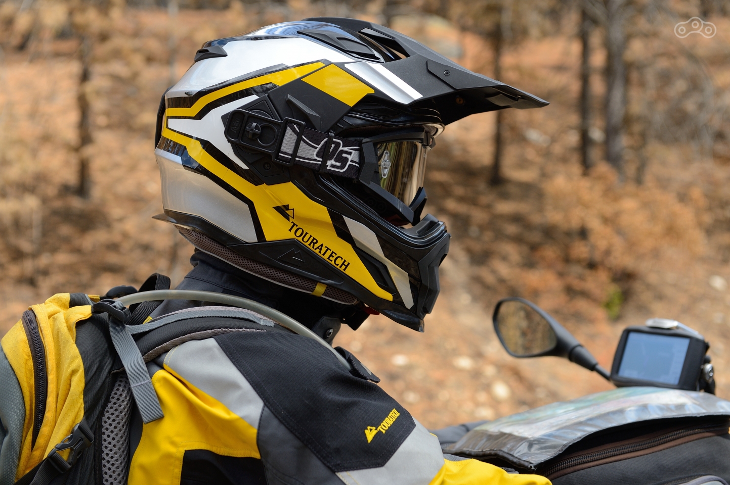 Помимо тюнинга и аксессуаров, Touratech также предлагает линейку мотоэкипировки для путешесствий