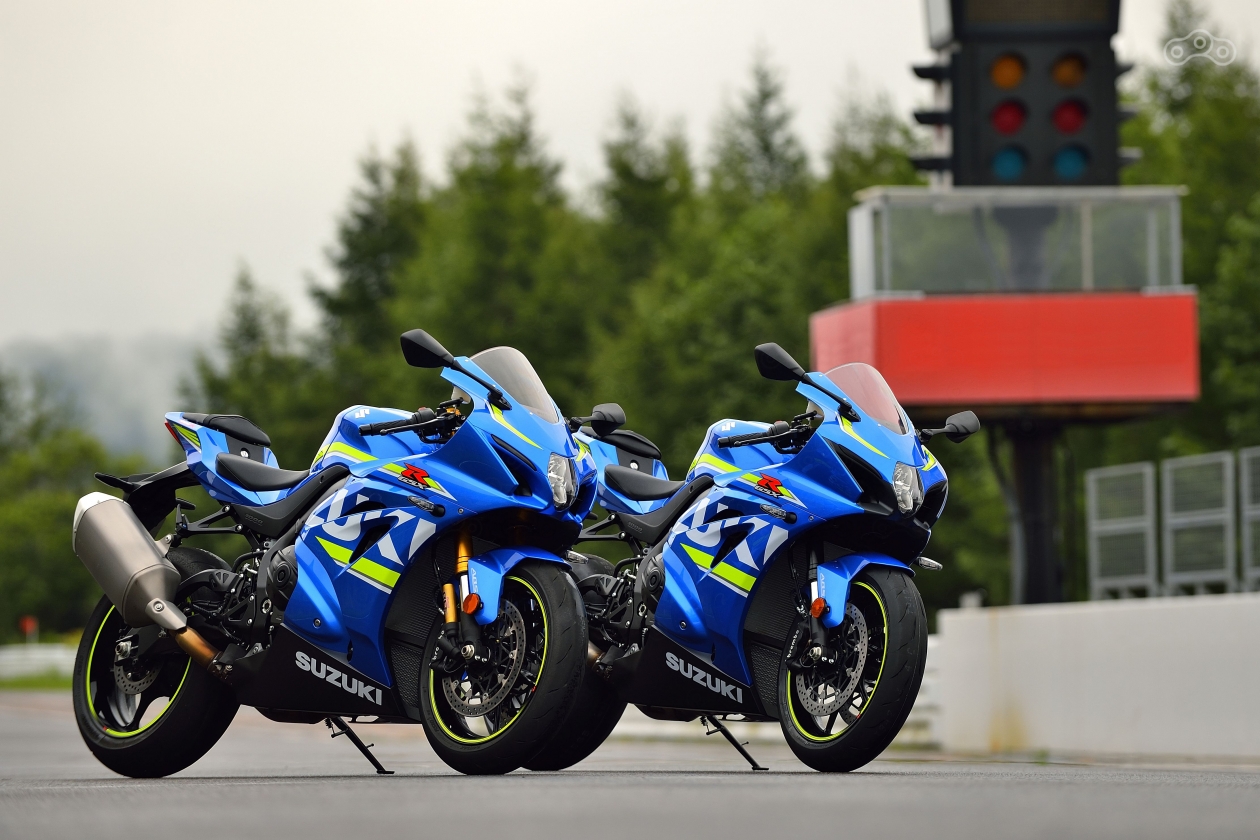 Обновлённые GSX-R1000 и GSX-R1000R