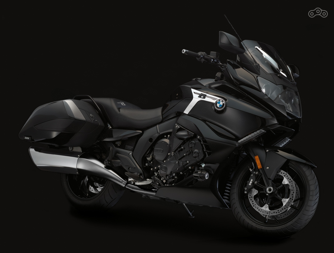 Увидеть новый BMW K1600B в живую удастся только в конце мотосезона